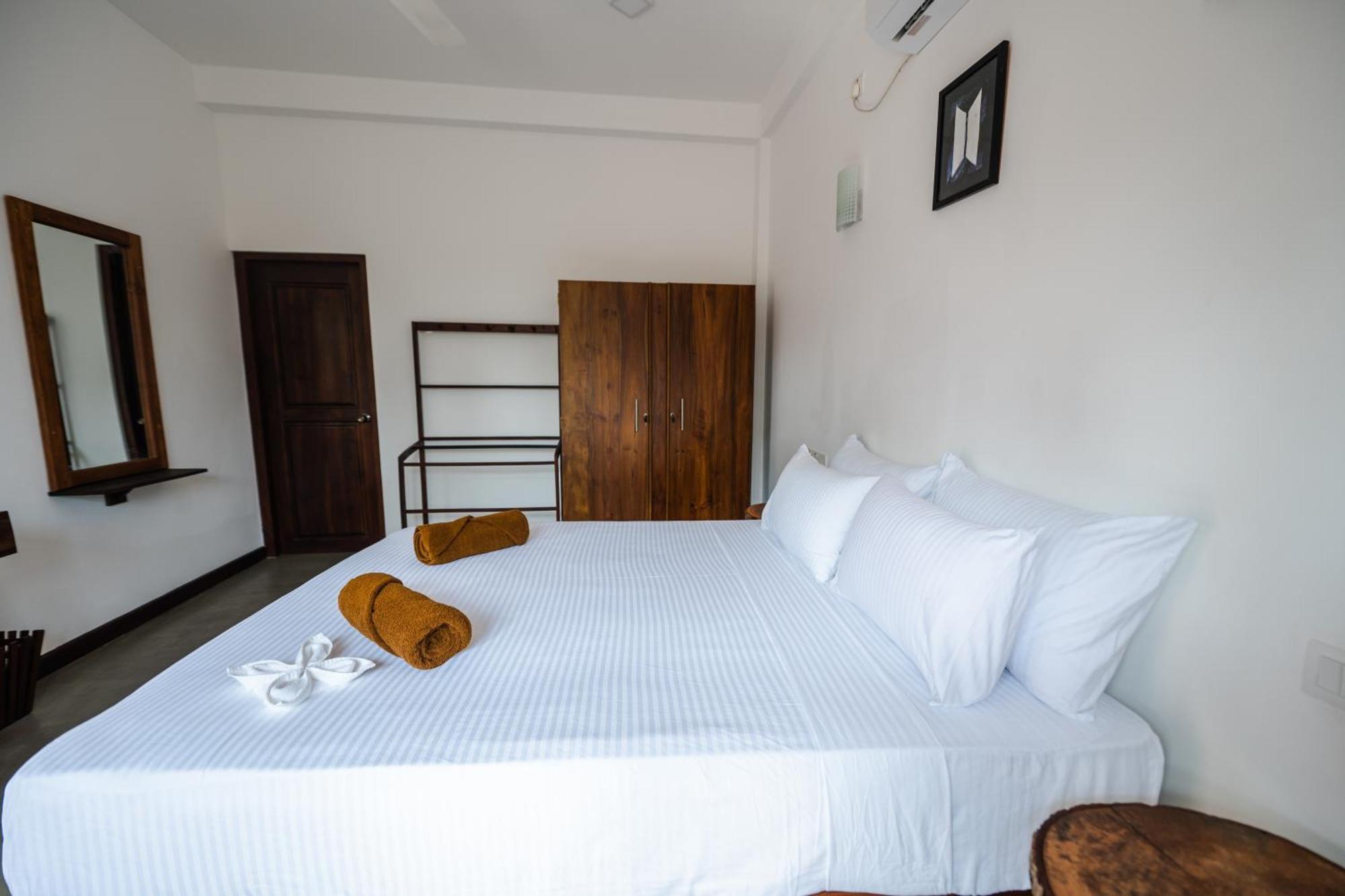 Sky House Ahangama Kültér fotó